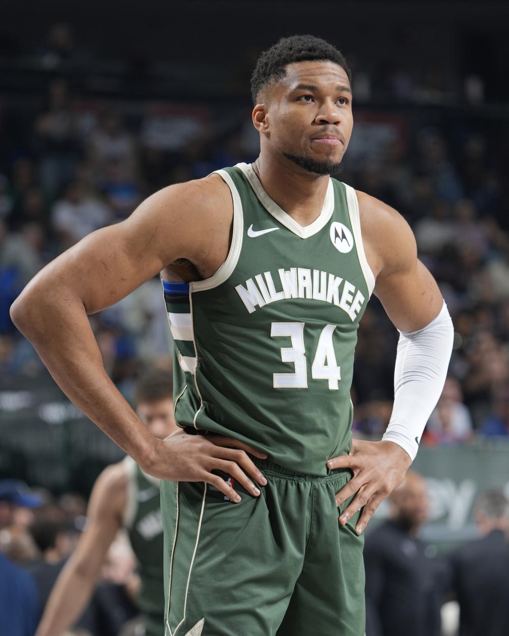 一方面是因 一方面是因