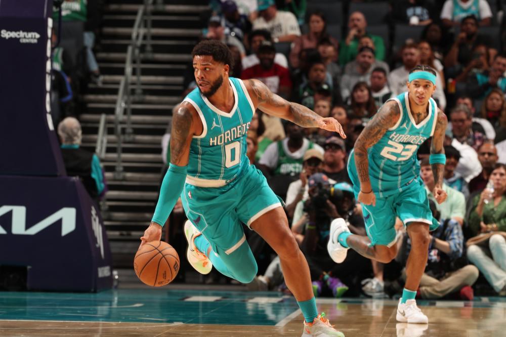 他在近几个 他在近几个