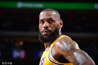 与此同时 与此同时